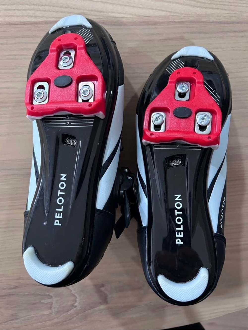 Peloton Black Cycling Sneakers with Red Interior - Picture 2 of 2